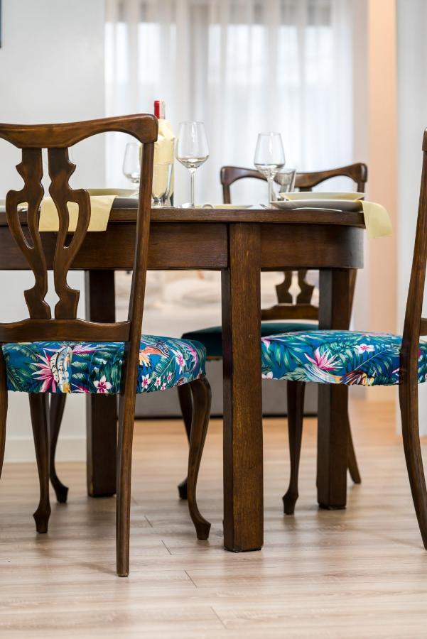 Villa Venecja Apartment Chwaliszewo With Free Garage City Center By Noclegi Renters Poznan Ngoại thất bức ảnh